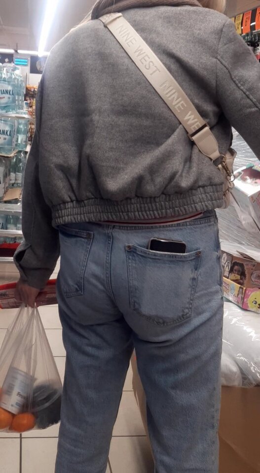 VideoCapture_20251028-151631.jpg - Franekzewsi