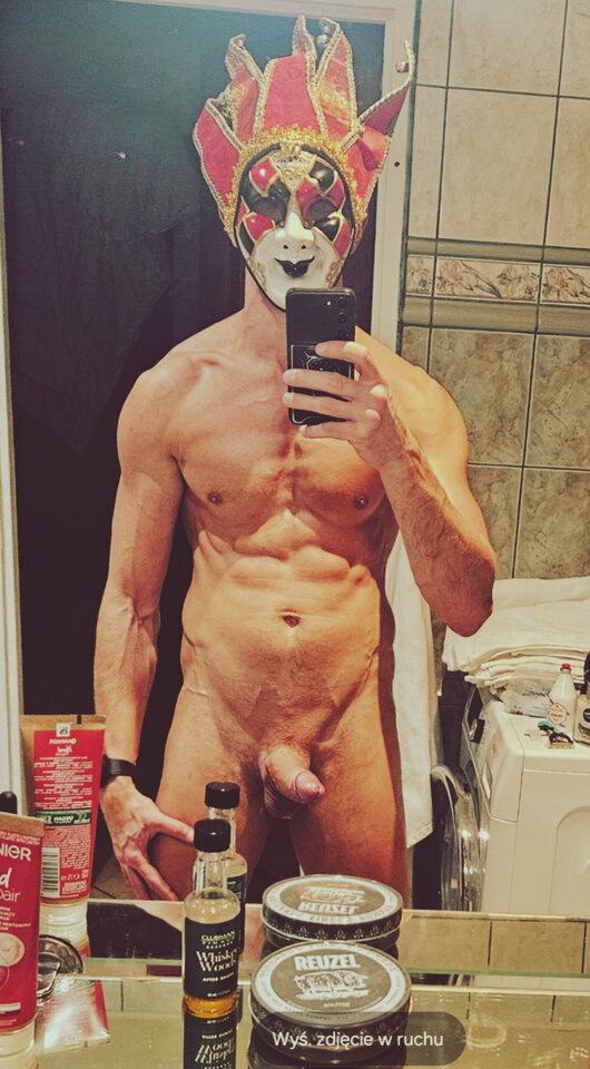 1000039847.jpg - Intergalactic89