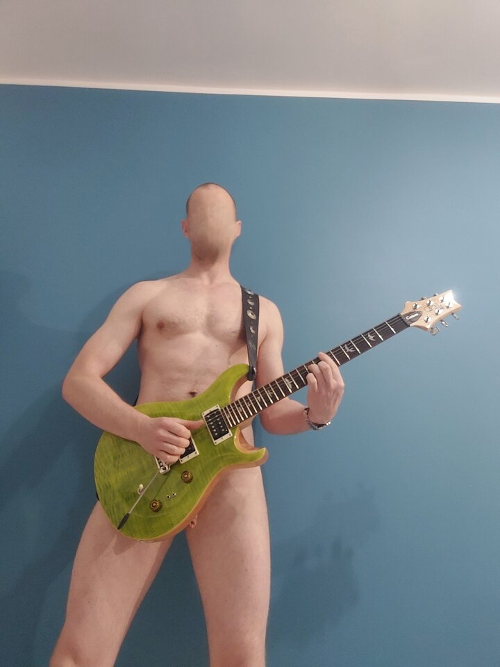 blurred.jpg - Mayeranek