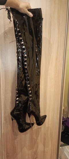 sprzedam kozaki rozmiar 45 obcas20