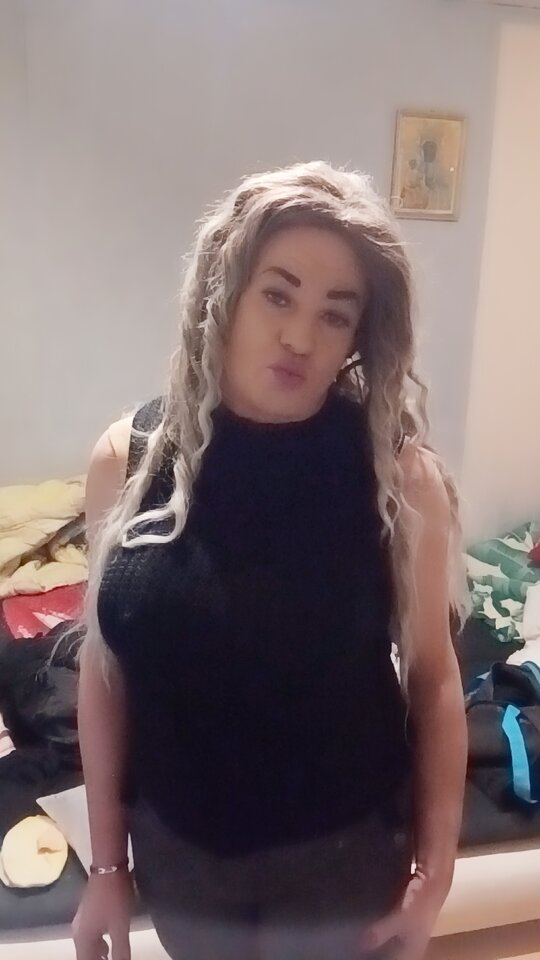 2025-11-02-18-39-00-094.jpg - arleta200