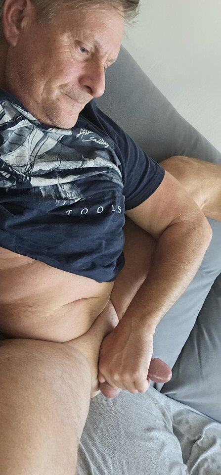 1000030353.jpg - johnnym1