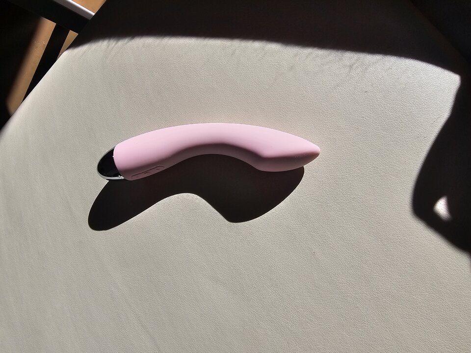 1000055684.jpg - Odosobnienie