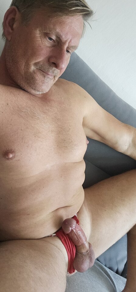 1000030419.jpg - johnnym1