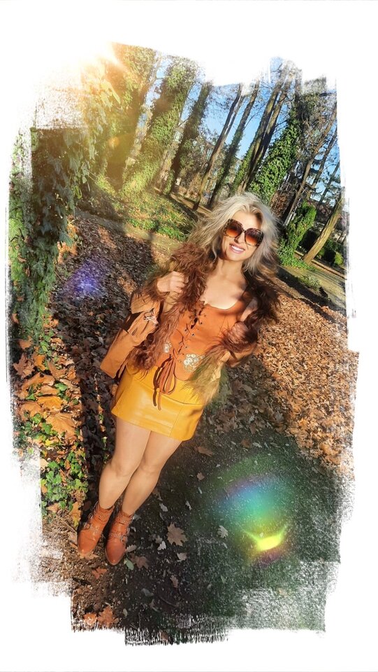 128CCFDA-6CE4-4F82-921A-DD1C82BF6352.jpeg - LadyLaura44
