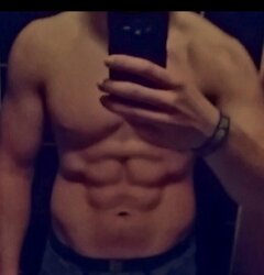 Screenshot_20251106_214242_Samsung Internet.jpg