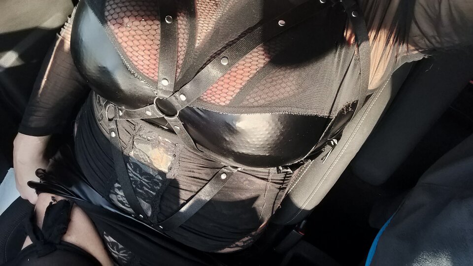 1000149374.jpg - paulstarkface