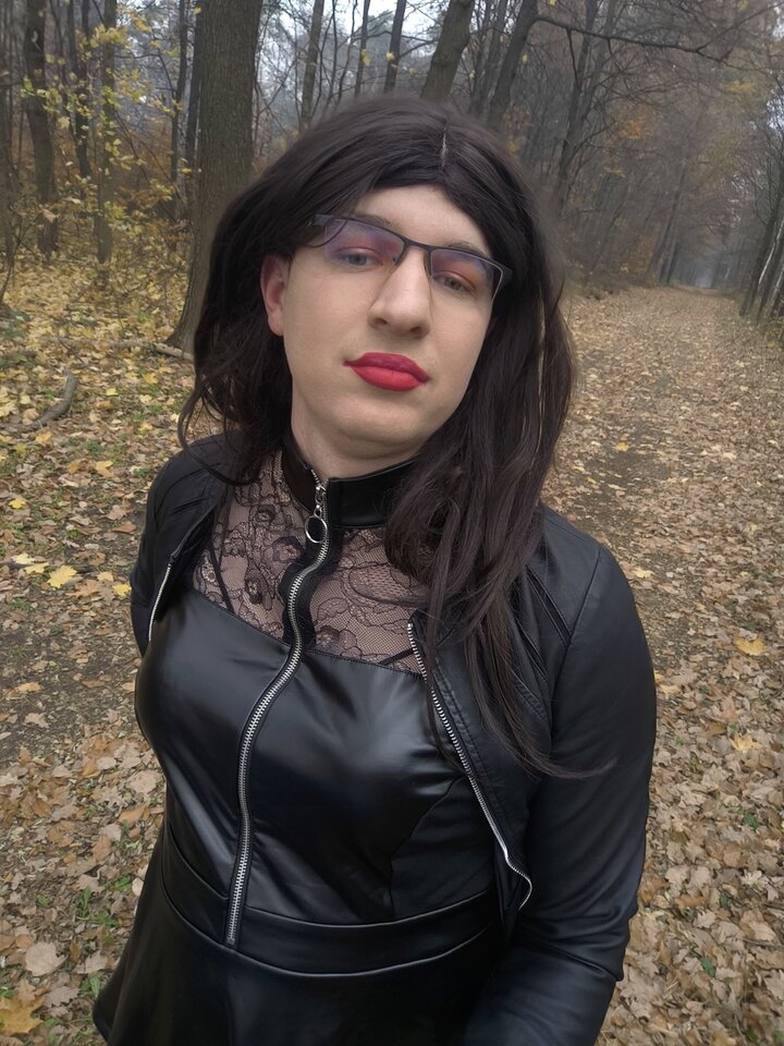 1000014641.jpg - Adriennecross