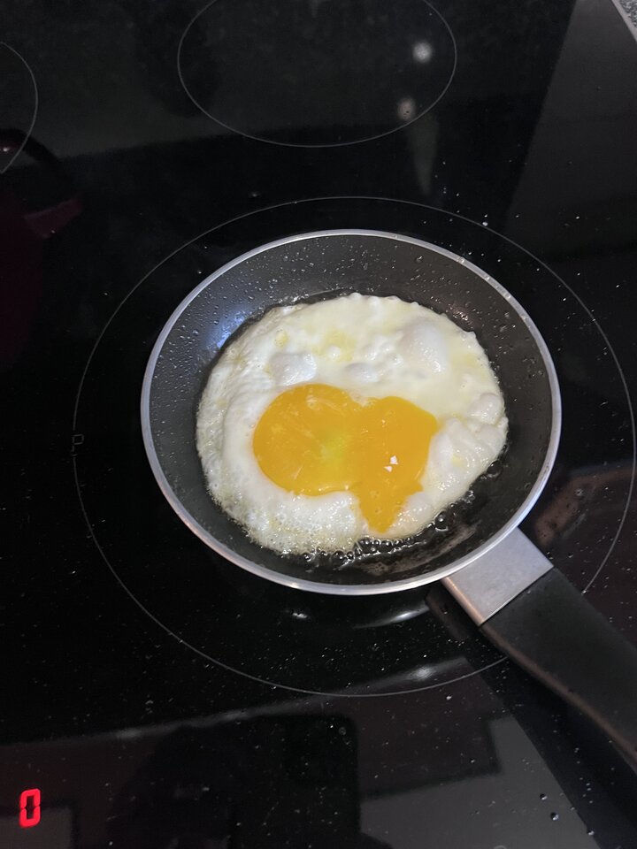 IMG_8936.jpeg - nrw670n