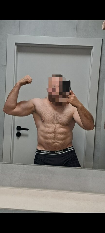 Screenshot_20251109_185248_Gallery.jpg - HotBiceps